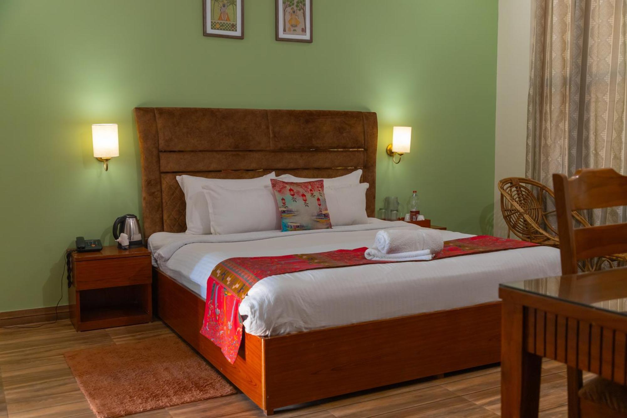 Hotel Sethi Legacy Haridwar Exterior photo